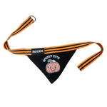 Custom-made pet bandana, featuring a pumpkin design – a must-have for dog apparel and Halloween lovers.